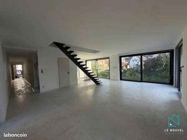 Duplex 4 pièces 118 m²