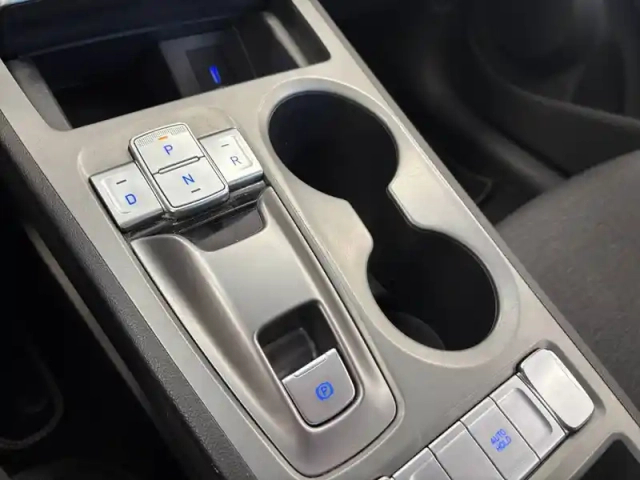 Hyundai Kona electrique 64 kwh - 204 ch — photo 25