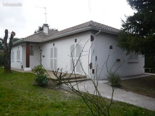 Haut de lons - villa de plain pied - f5 - dispo au 01/11/2026