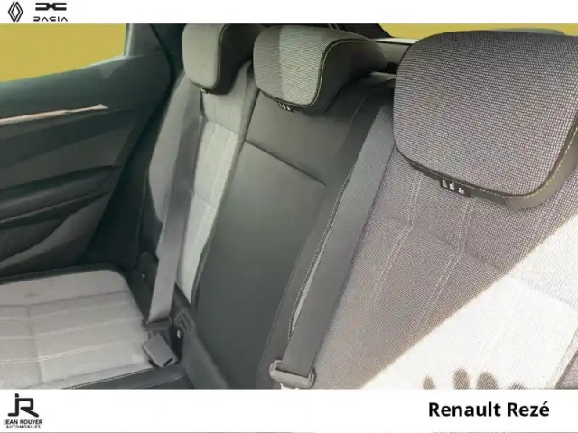 Renault Megane e-tech electric ev60 220ch techno optimum charge — photo 4