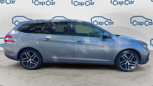 Peugeot 308 SW 1.5 BlueHDi 130 - Allure – 2018 – 114193 km – Diesel – Boîte Manuelle — photo 8
