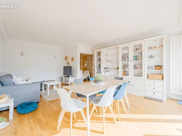Magnifique appartement t4 avec balcon