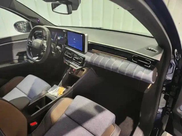 Renault 5 renault  e-tech electrique 10 ch autonomie confort — photo 6
