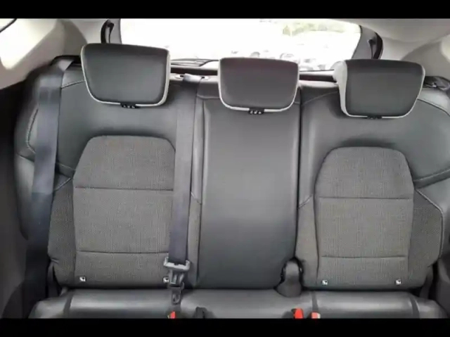 Renault Captur 1.6 e-tech hybride rechargeable 160ch intens -21 — photo 11
