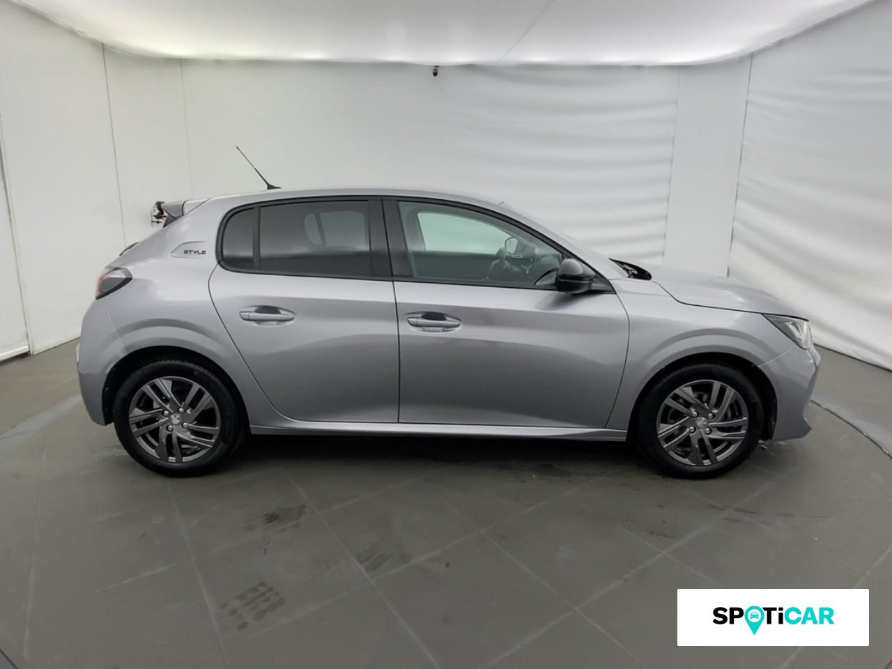 Peugeot 208 1.2 puretech 100ch s&s style — photo 4