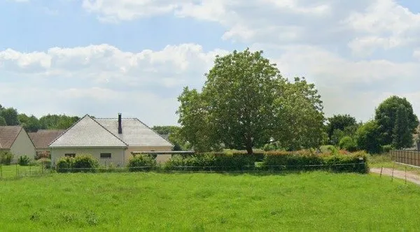 Terrain 1300 m²