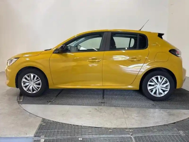 Peugeot 208 1.2 puretech 75ch s&amp;s like 2023 — photo 8