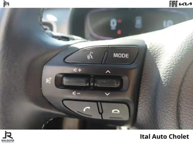 Kia Stonic 1.0 t-gdi 100ch active dct7 — photo 12