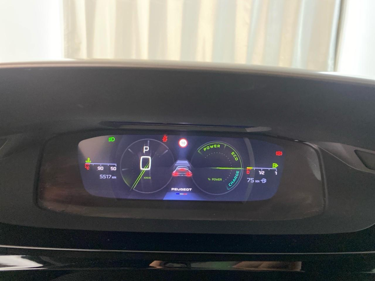 Peugeot 408 hybrid 145 e-dcs6 gt — photo 13
