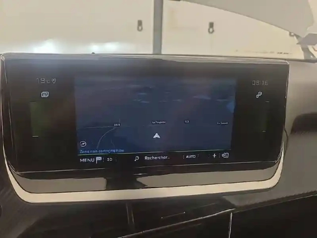 Peugeot 2008 bluehdi 110 s&amp;s bvm6 — photo 15