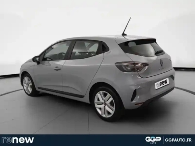 Renault Clio 1.5 blue dci 100ch evolution - 24 — photo 3