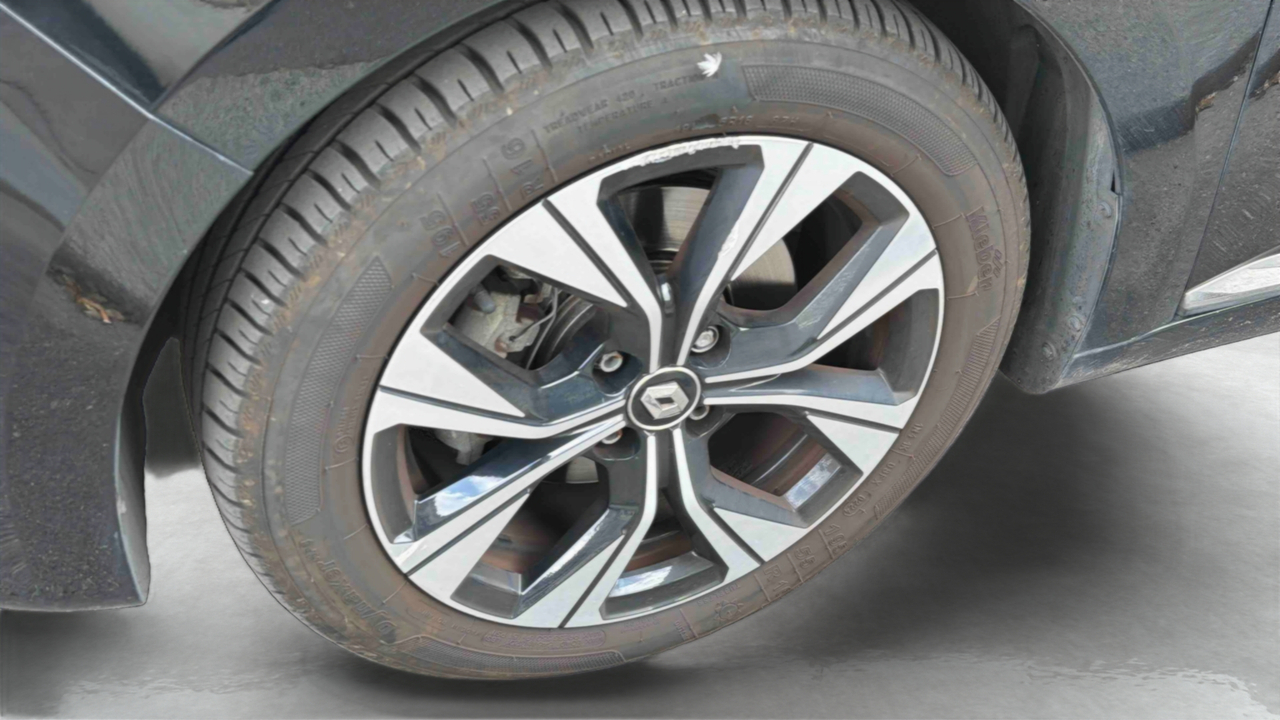 Renault Clio E-Tech 140 — photo 14