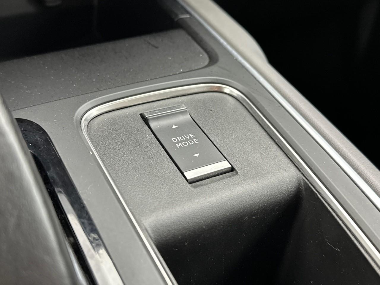 Citroën C5 Aircross hybride rechargeable 225 s&s e-eat8 business — photo 31