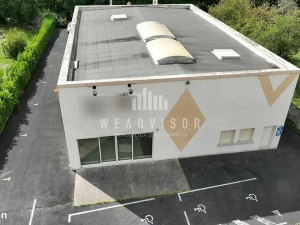 Local commercial 480 m² TOURS