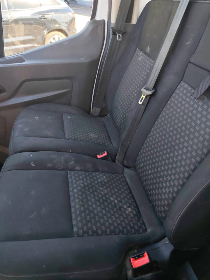 Ford TRANSIT CHC P350 L3 2.0 ECOBLUE 130 S&amp;S — photo 30