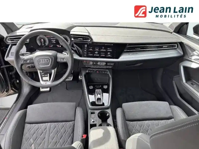 Audi A3 sportback tfsi e hybride rechargeable 204 s tronic 6 — photo 18