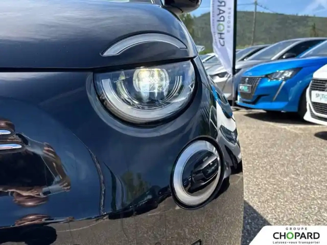 Fiat 500 c e 118 ch — photo 24