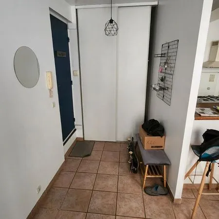 2 pièces à louer 13002 Marseille