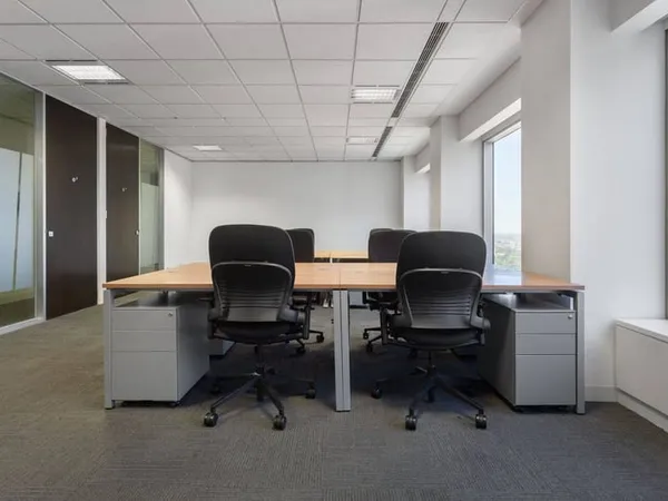 Bureau 100 m²