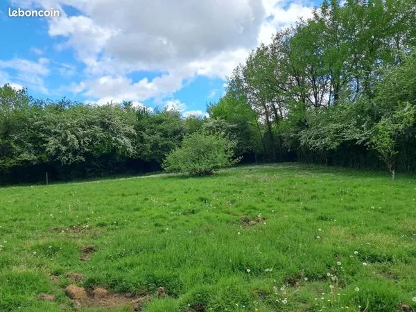 Terrain 670 m² Le Pout