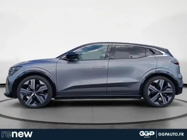 Renault Megane e-tech electric 220ch iconic autonomie confort -25 — photo 17