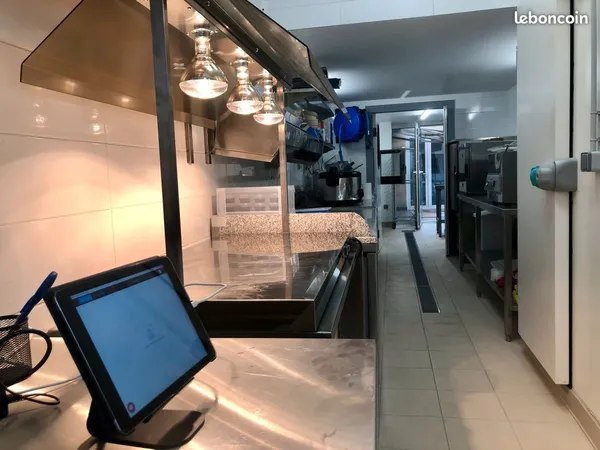 Location laboratoire de cuisine / Dark Kitchen / Cuisine professionnelle / Local traiteur