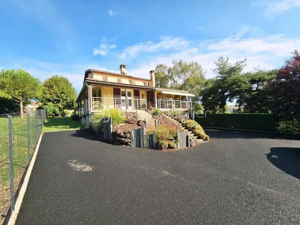 Maison 7 pièces 150 m²