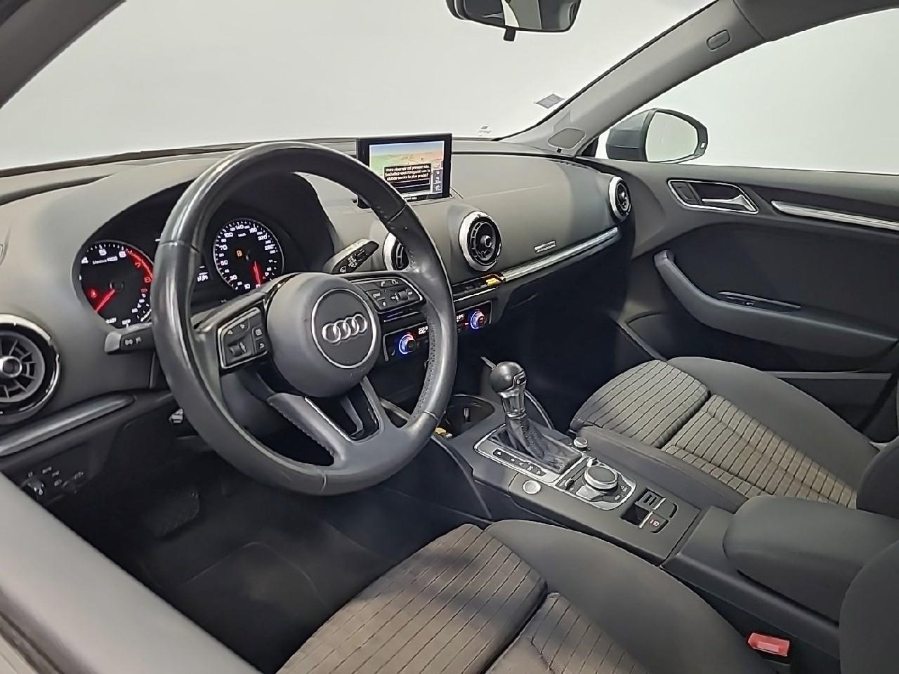 Audi A3 a3 sportback 30 tfsi 116 s tronic 7 sport — photo 9