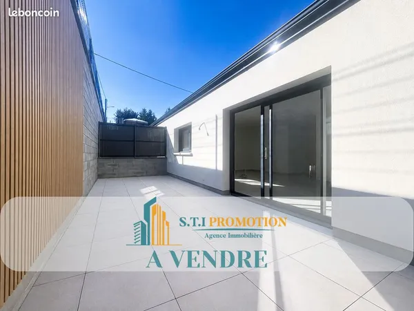 Maison 2 pièces 79 m²