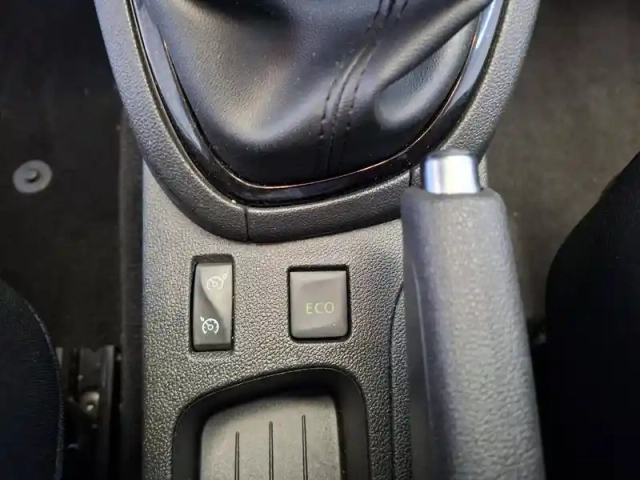 Renault Clio societe reversible dci 75 energy e6c — photo 25