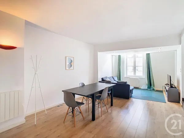 Appartement 2 pièces 68 m²