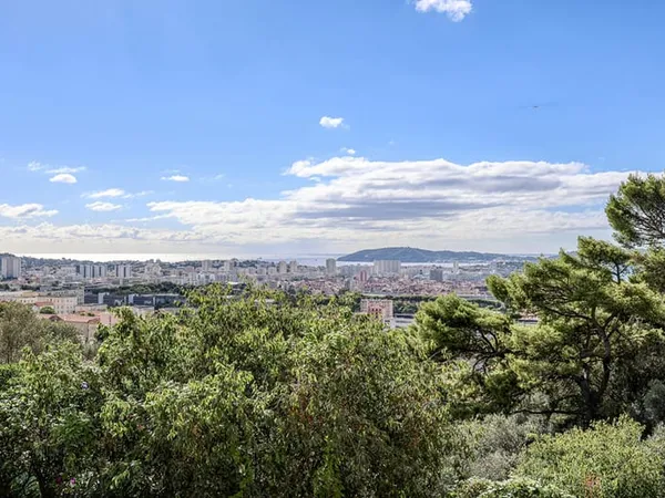 Villa des années 30 et sa vue rade