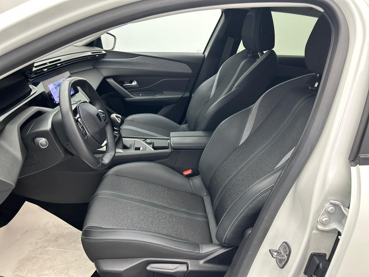 Peugeot 308 puretech 130ch s&s bvm6 allure pack — photo 10