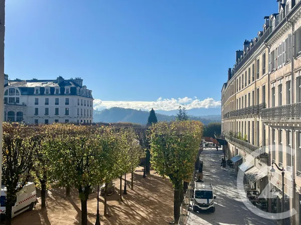 Appartement 3 pièces 142 m²