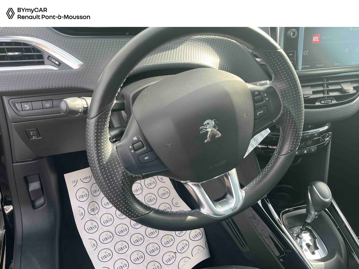 Peugeot 2008 PureTech 110ch S&amp;S EAT6 — photo 10
