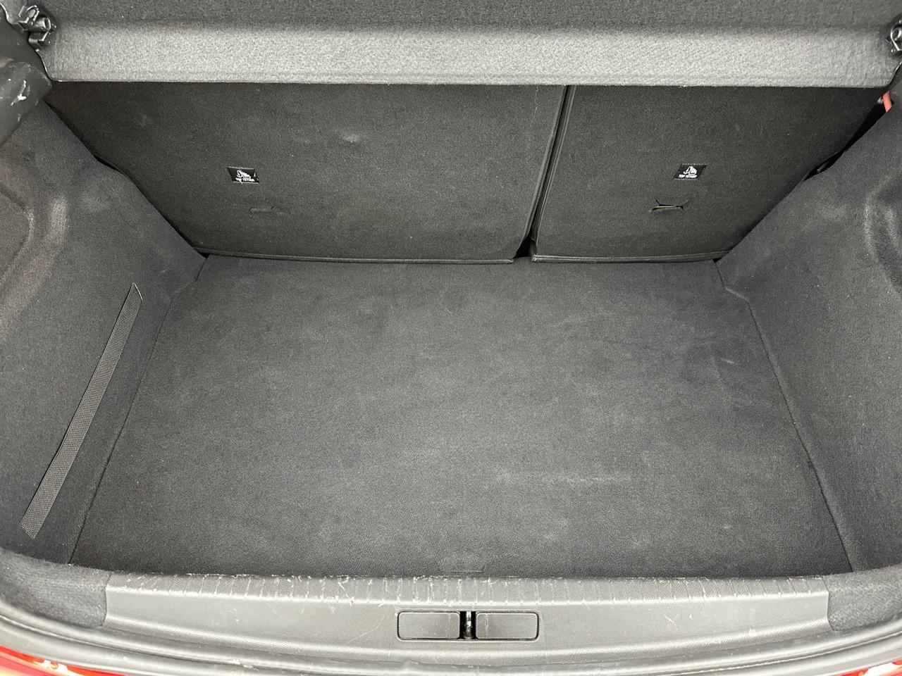 Peugeot 208 puretech 100 s&s bvm6 style — photo 6
