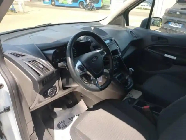 Ford Transit Connect l2 1.0e 100ch e85 trend — photo 15