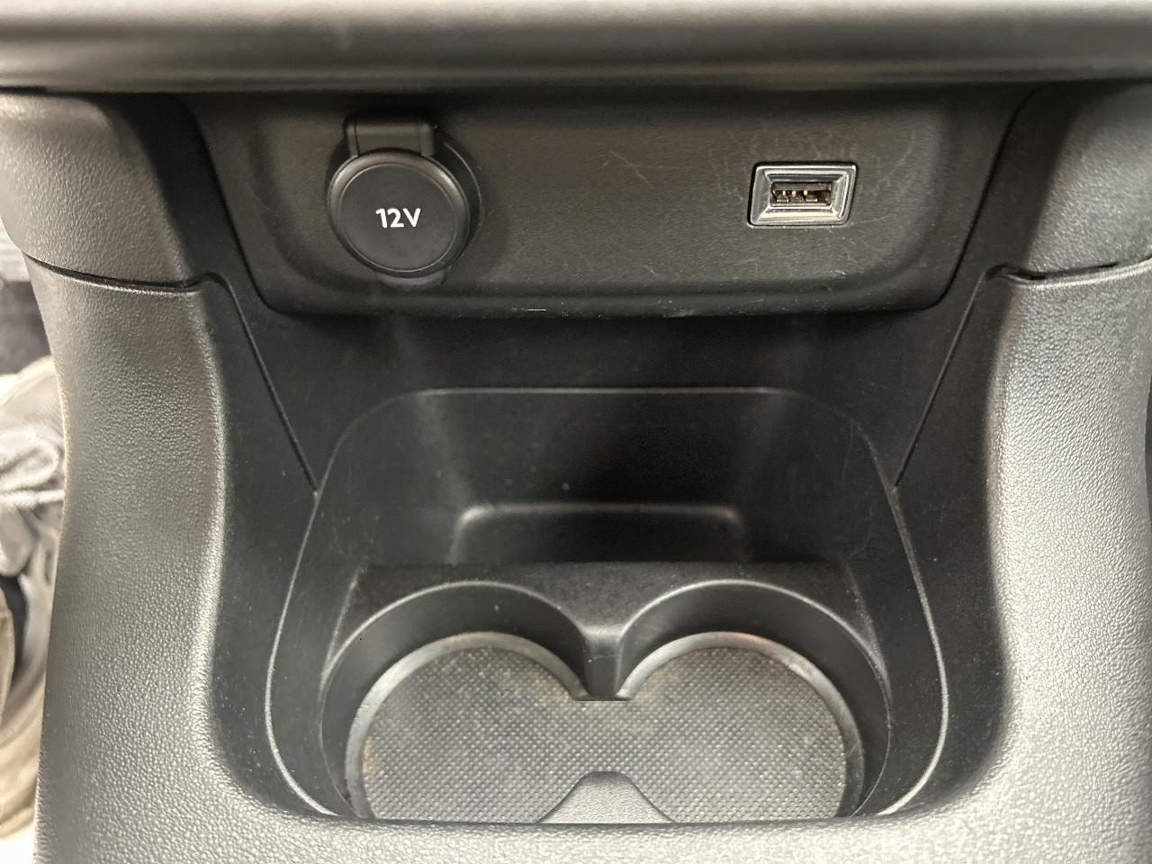 Citroën C3 bluehdi 100 bvm6 you — photo 27