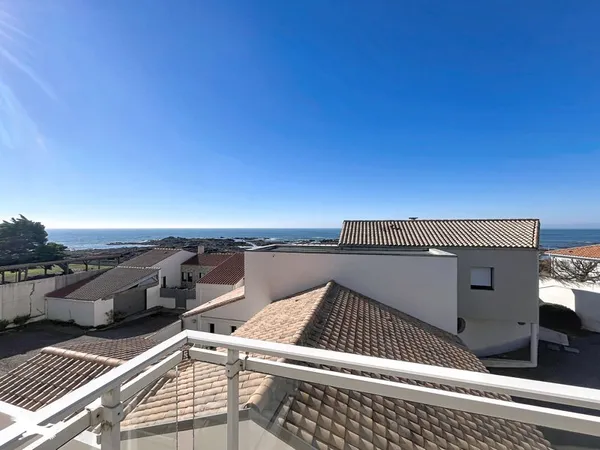 Maison 7 pièces 196 m²