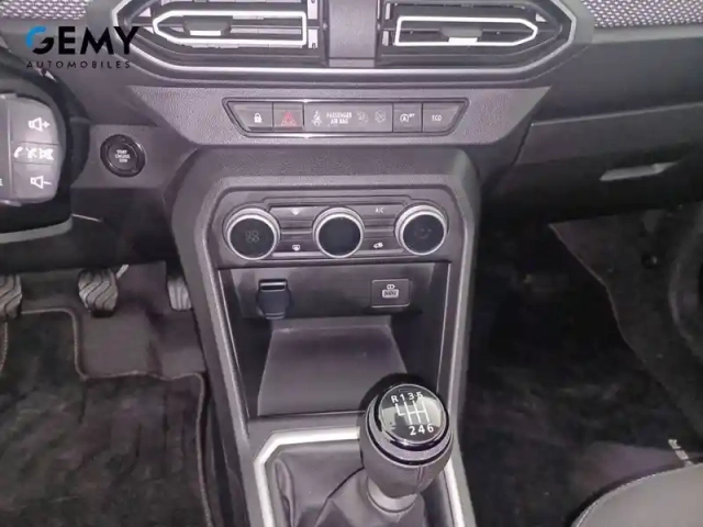 Dacia Jogger tce 110 5 places — photo 14