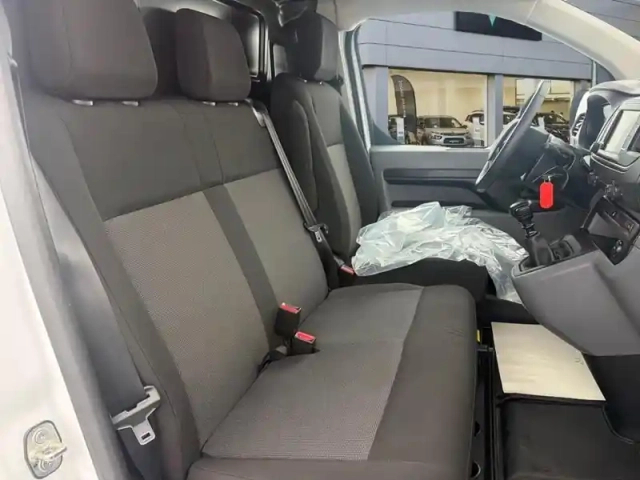 Fiat Scudo fourgon 2.0 multijet 145 long pro lounge — photo 9