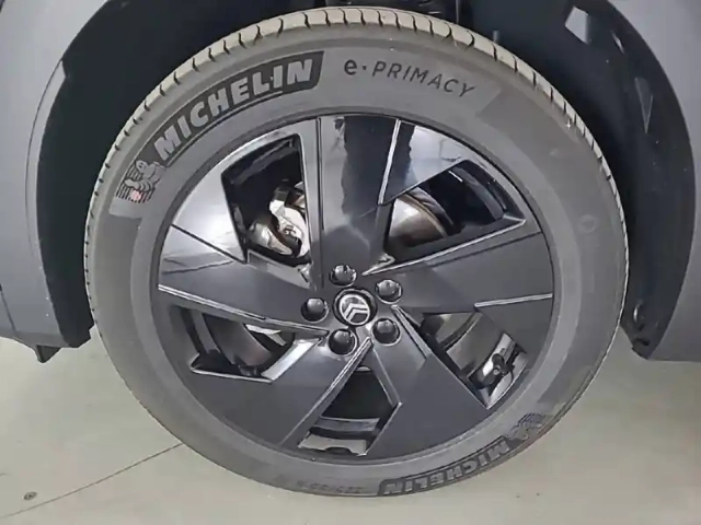 Citroën C5 Aircross hybride 145 ch e-dcs6 — photo 13
