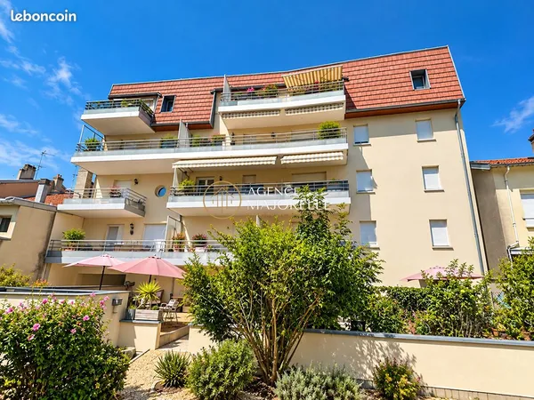 Studio 1 pièce 22 m²
