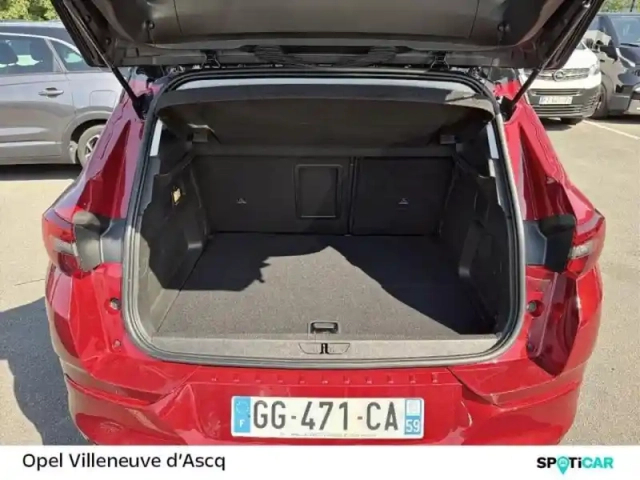 Opel Grandland 1.6 turbo 225ch hybride ultimate — photo 6