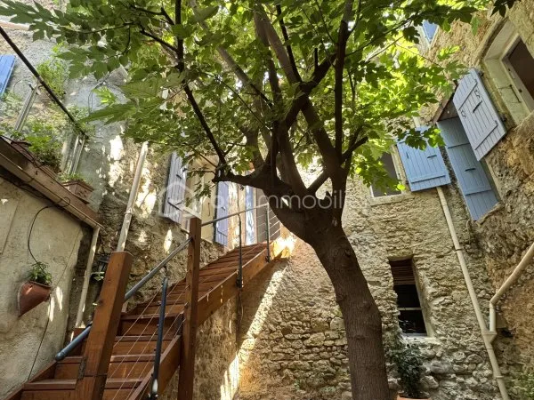 Maison 6 pièces 187 m²
