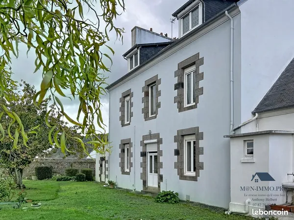 Maison 15 pièces 295 m²