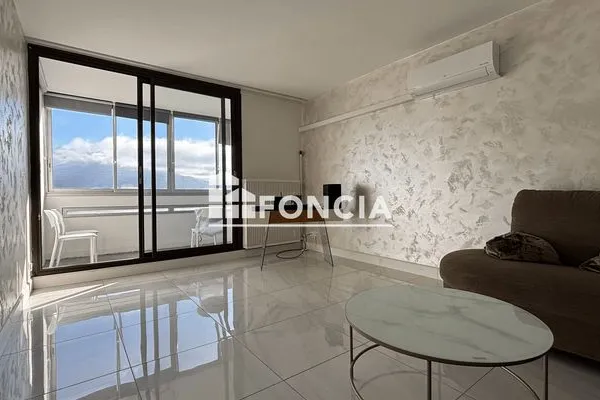 Appartement 4 pièces 80 m²