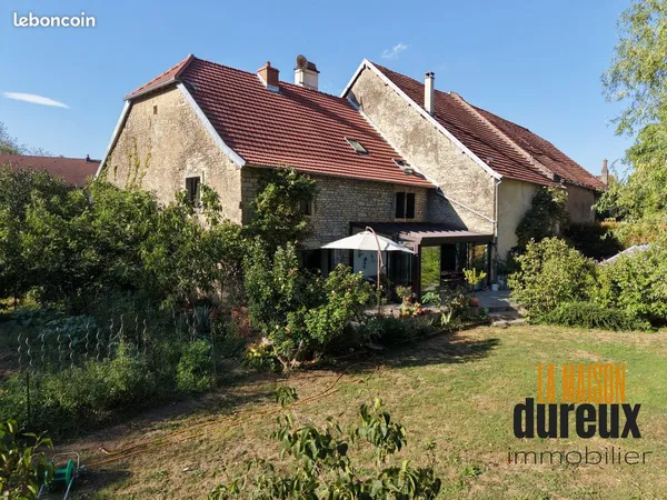 Propriété 4 pièces 185 m²