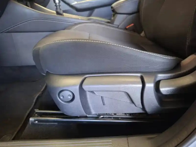 Nissan Qashqai mild hybrid 140 ch — photo 11