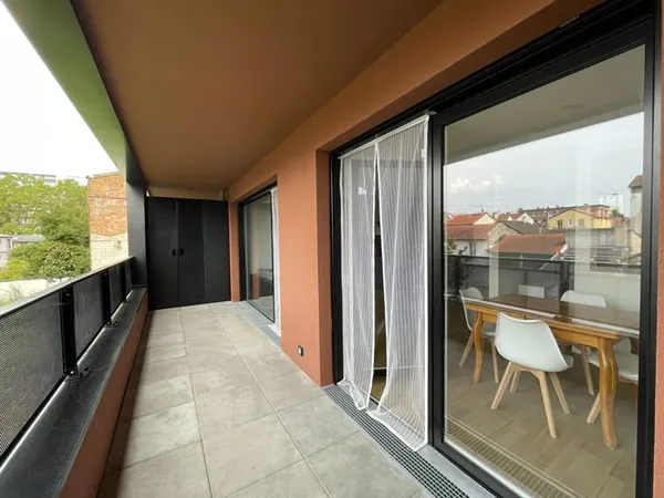 Appartement 3 pièces 97 m²